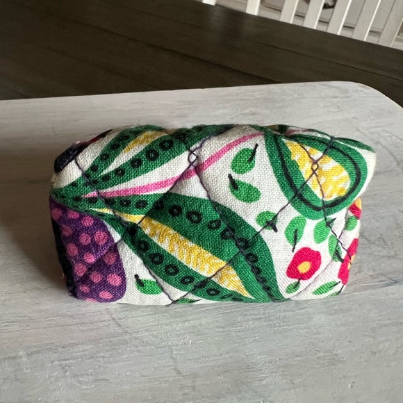 Vera Bradley MINI Kisslock Coin Purse - Picture 5 of 10